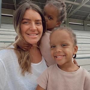 Meet your Posher, Lucy